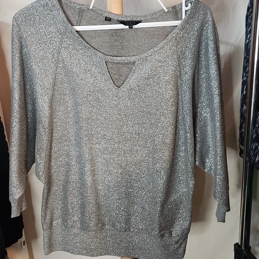 Guess - Picture 1 of 1